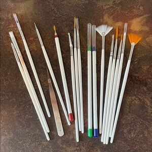 White Nail Art Brush Set